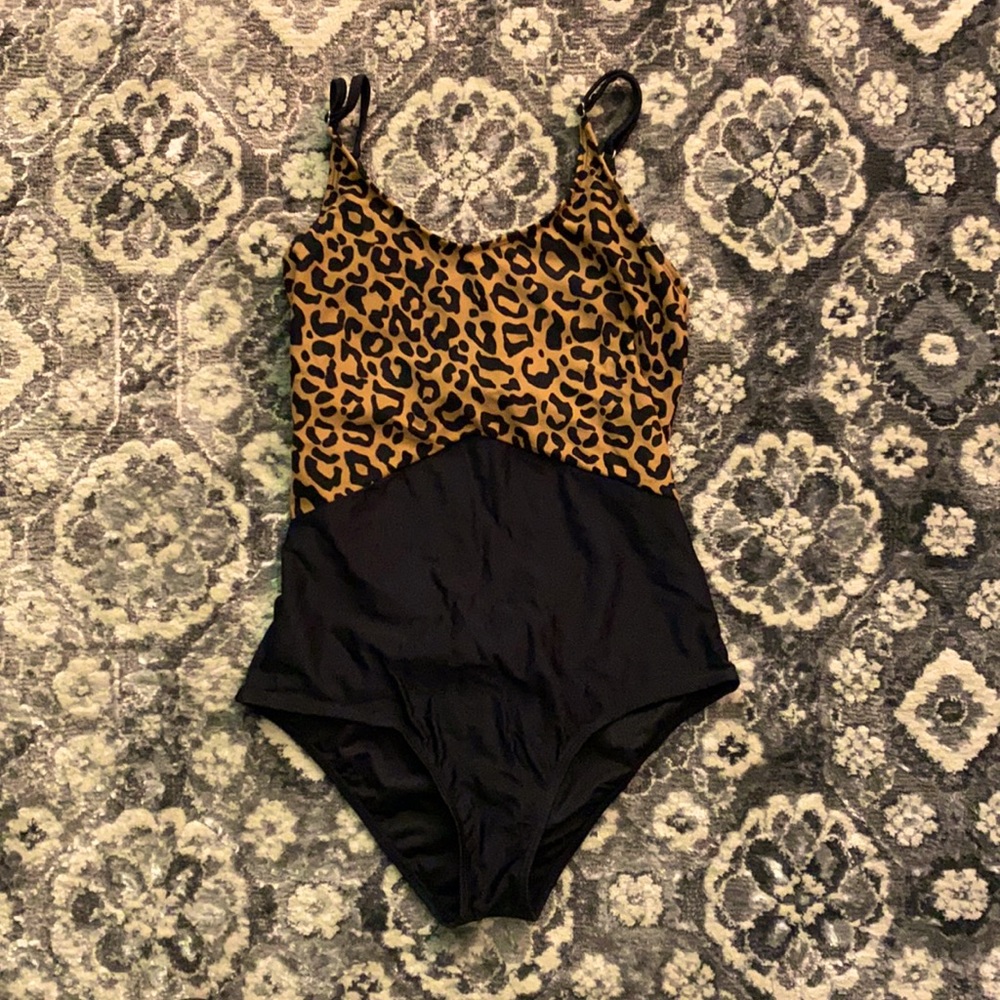 Leopard/black swimsuit